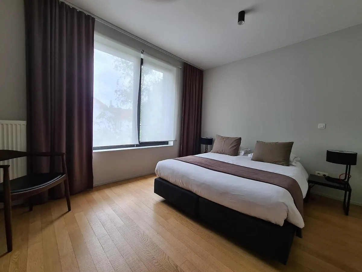 B&B A Cote Du Cinquantenaire Brussels 4*,  Belgium